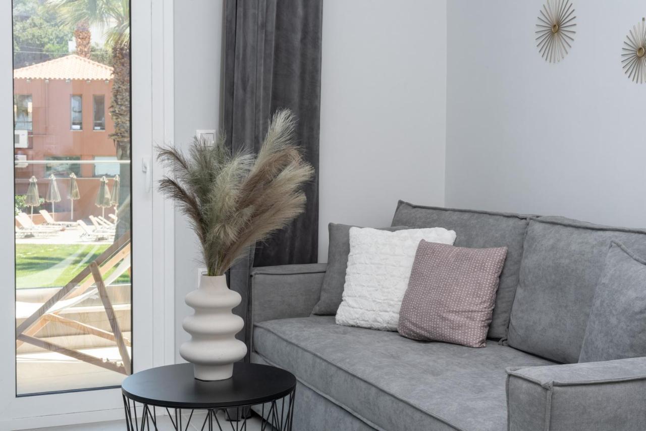 Mk Summer Breeze Luxury Apartments Agia Pelagia  Exterior foto